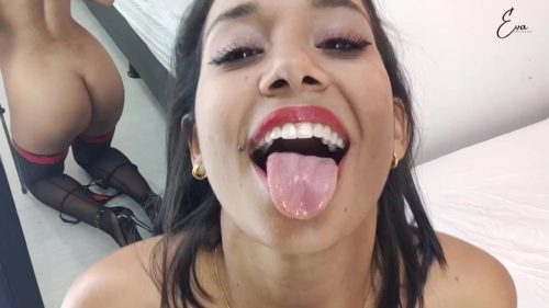 Eva Rmirezz – JOI por sexy madrastra en lencería pidiendo semen