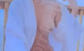 Gabriela Garcia – Chupando Verga Frente Al Mar