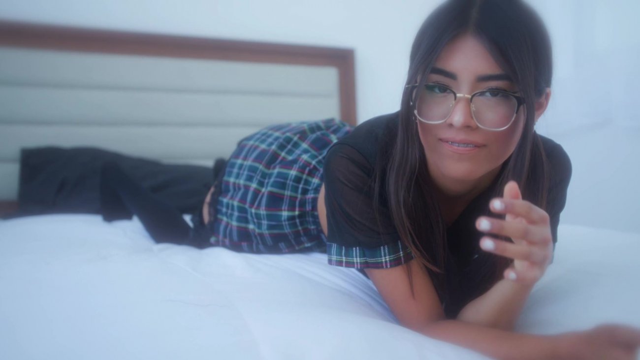 Horny Moon Bunny Cumslut